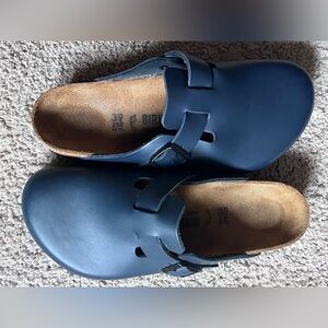 Birkenstock Boston Leather Navy - Size 8.5/9, EU 39
